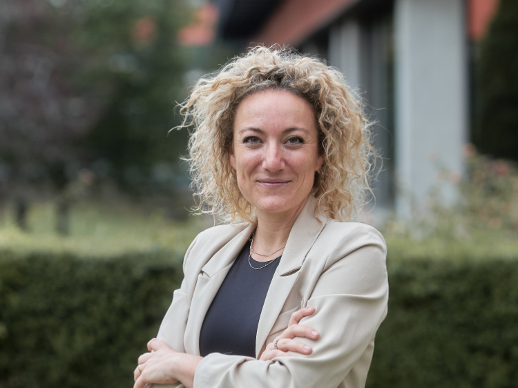  Mónica Giménez (ICMol),  beca Leonardo-BBVA para avanzar en la producción �...