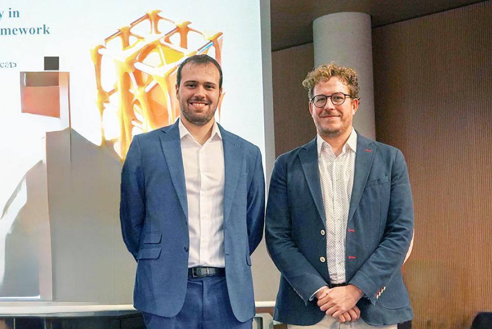 Molecular glass for optical and electronic devices...