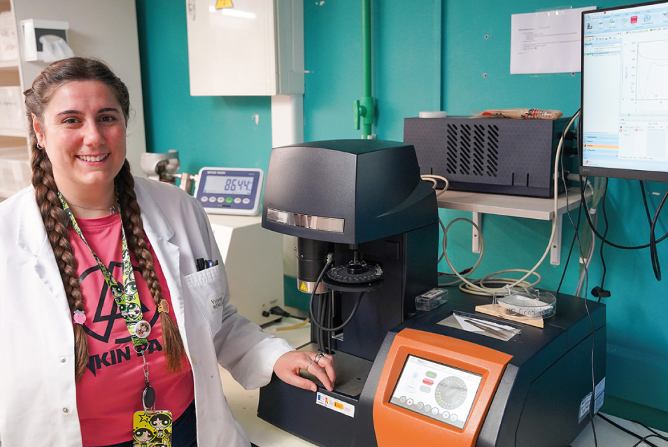 ICMol develops a new method that improves the properties of molecular materials...